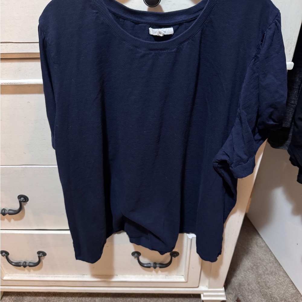 Maurices Navy Short Sleeve Tee